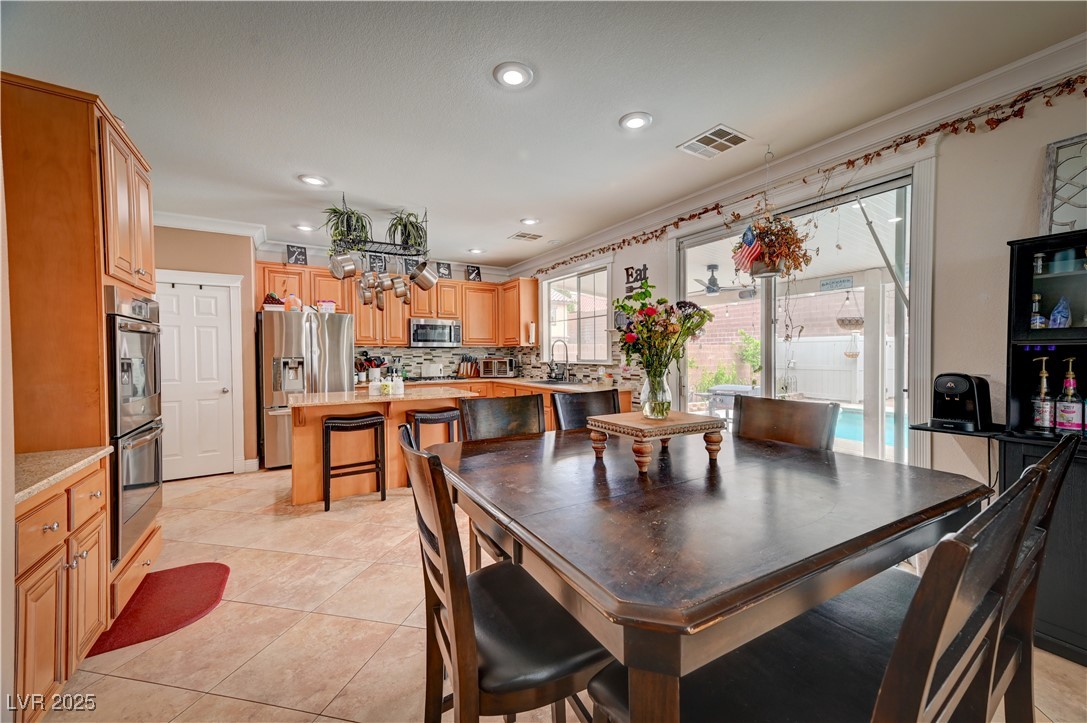 1218 Highbury Grove Street Henderson NV 89002