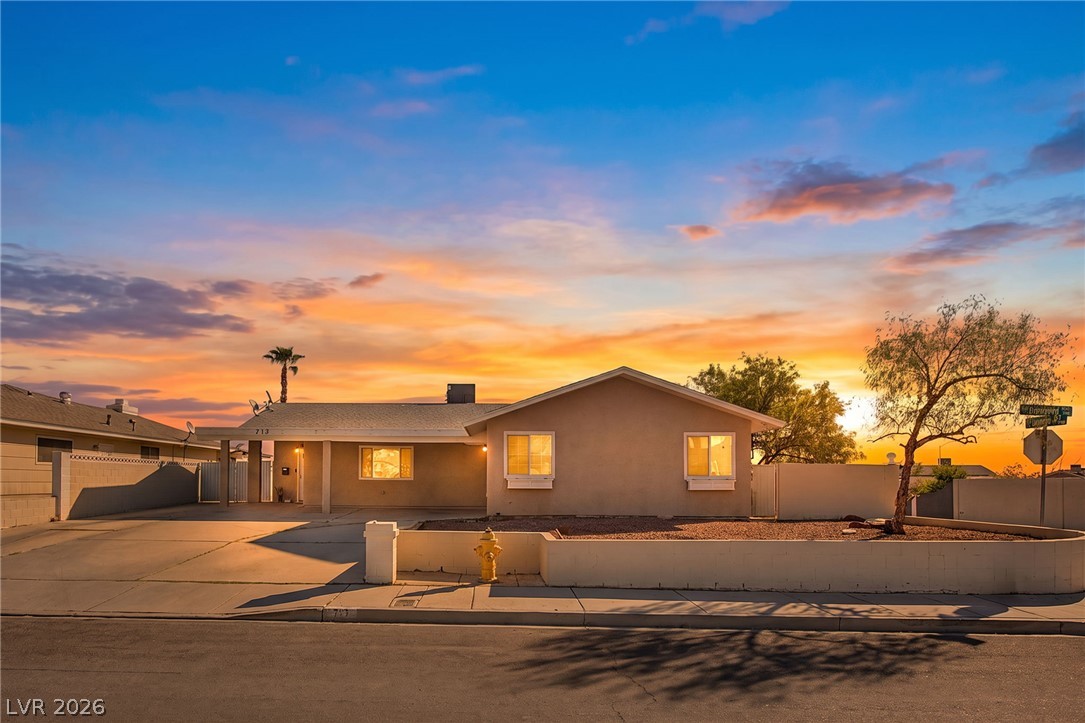 713 Vincent Way Las Vegas NV 89145