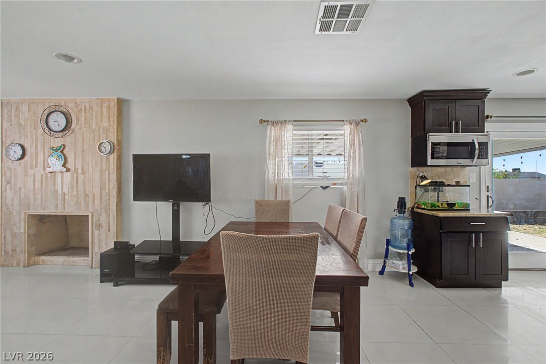 713 Vincent Way Las Vegas NV 89145