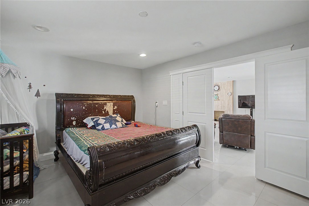 713 Vincent Way Las Vegas NV 89145