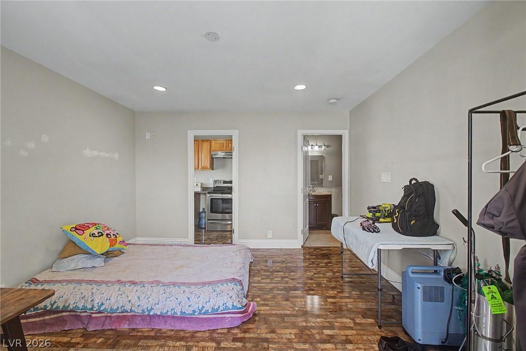 713 Vincent Way Las Vegas NV 89145