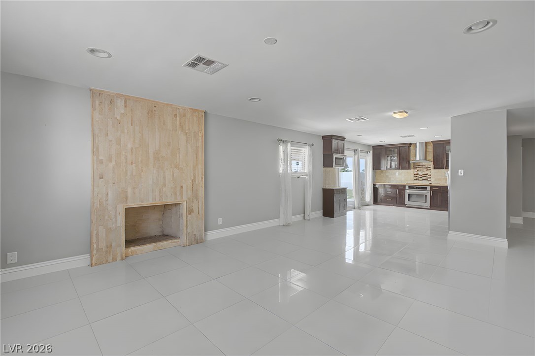 713 Vincent Way Las Vegas NV 89145