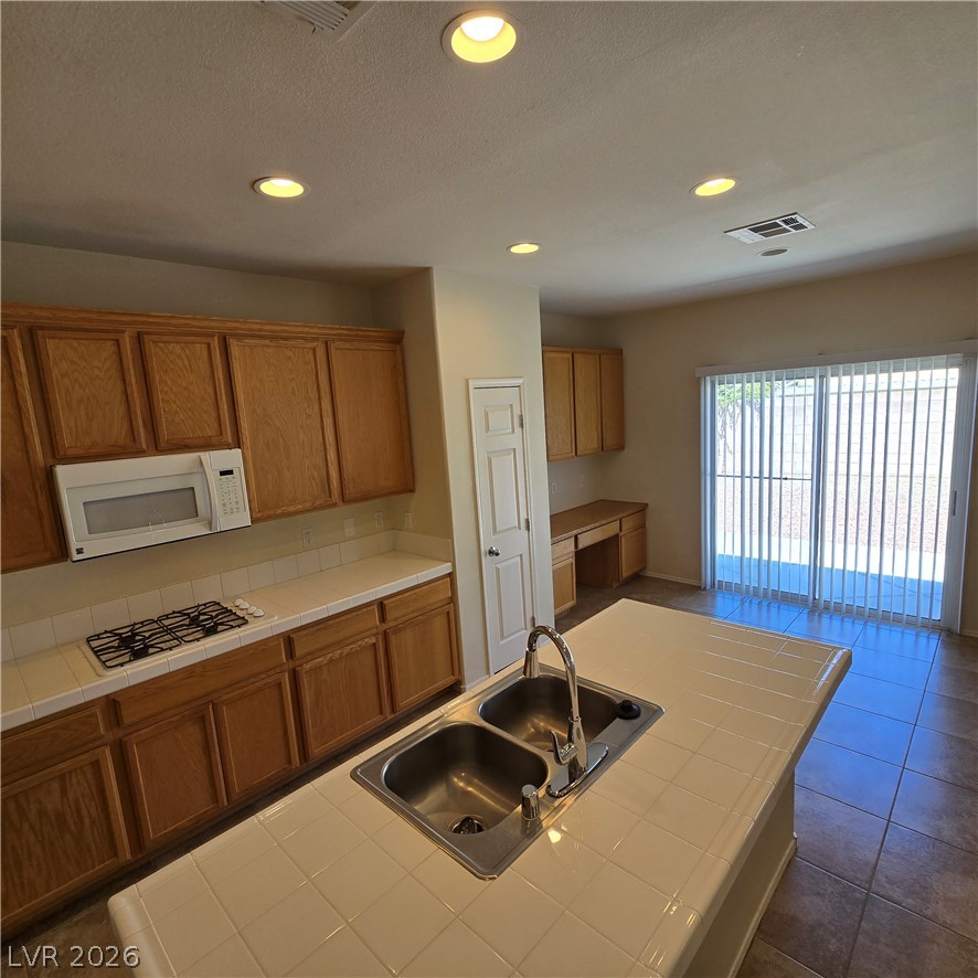9234 Kingston Road Henderson NV 89074