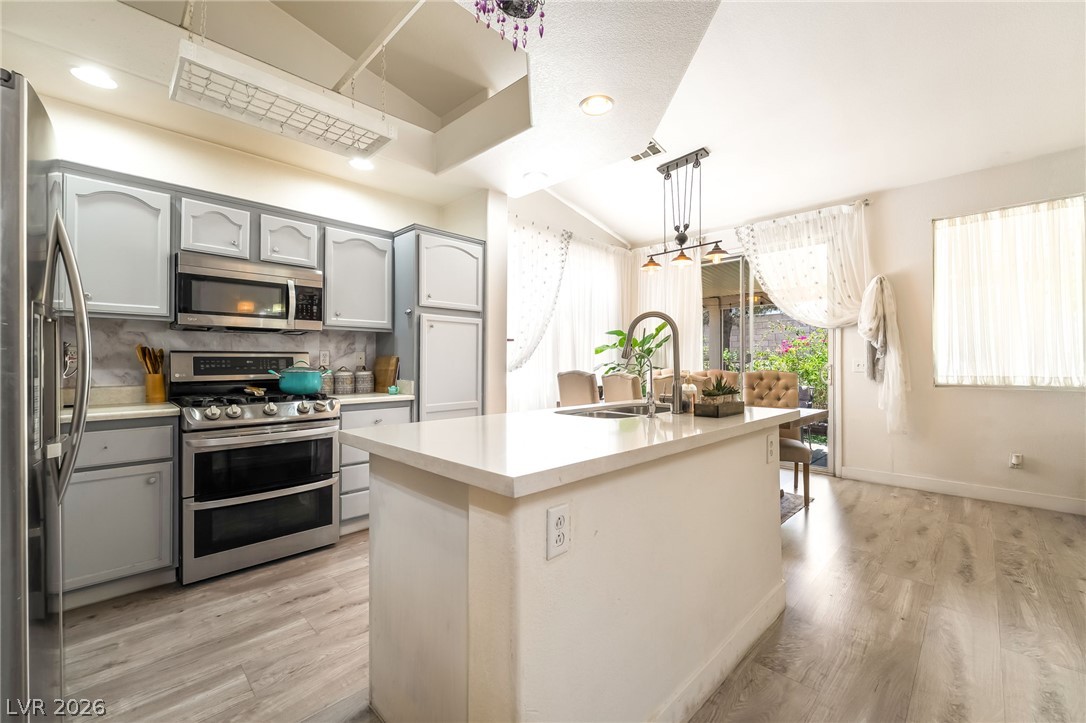 1189 Simms Avenue Henderson NV 89074