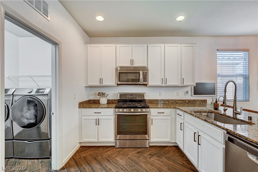 6954 Placid Lake Avenue Las Vegas NV 89179