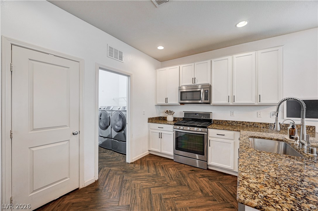 6954 Placid Lake Avenue Las Vegas NV 89179