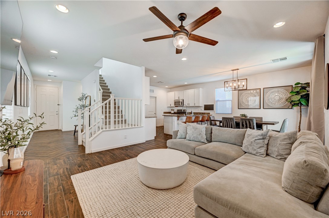 6954 Placid Lake Avenue Las Vegas NV 89179