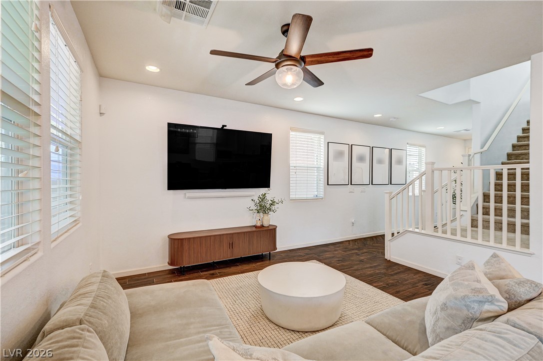 6954 Placid Lake Avenue Las Vegas NV 89179