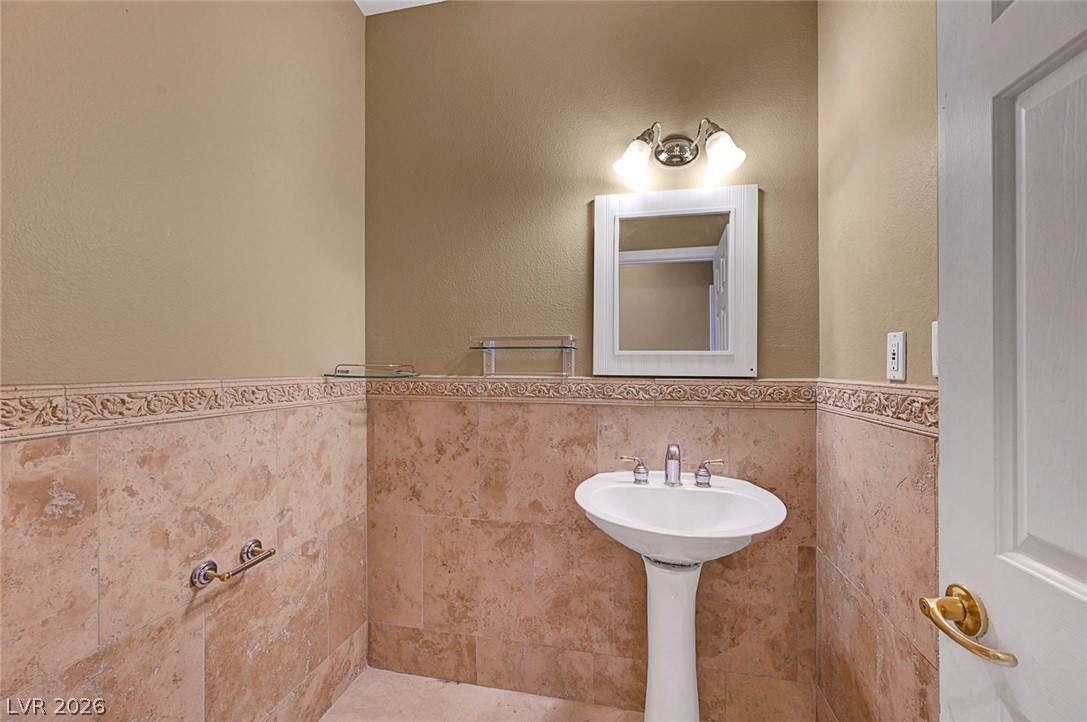 229 North Buteo Woods Lane Las Vegas NV 89144
