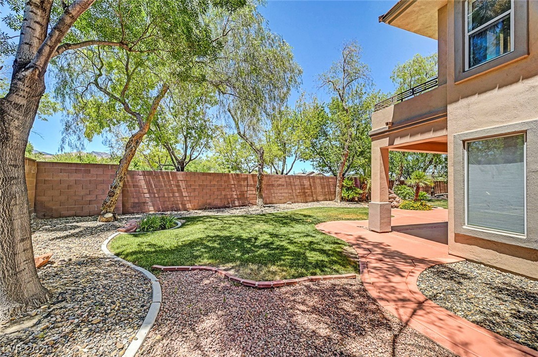 229 North Buteo Woods Lane Las Vegas NV 89144