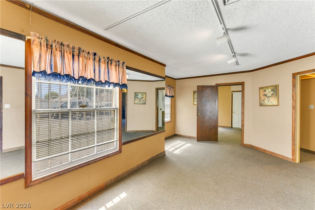 1601 S Maryland Las Vegas NV 89104