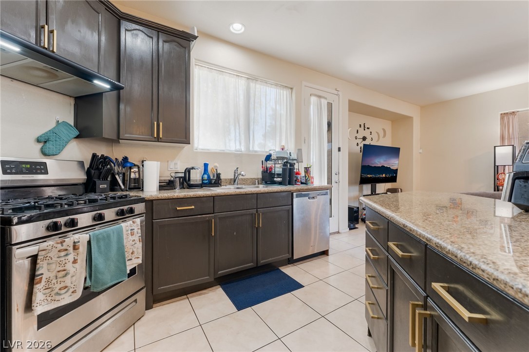 5537 Punto Del Castello Court North Las Vegas NV 89081