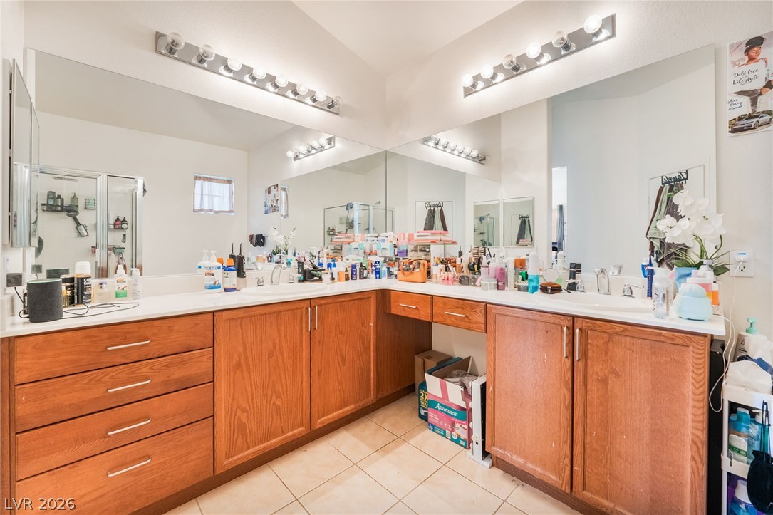 5537 Punto Del Castello Court North Las Vegas NV 89081