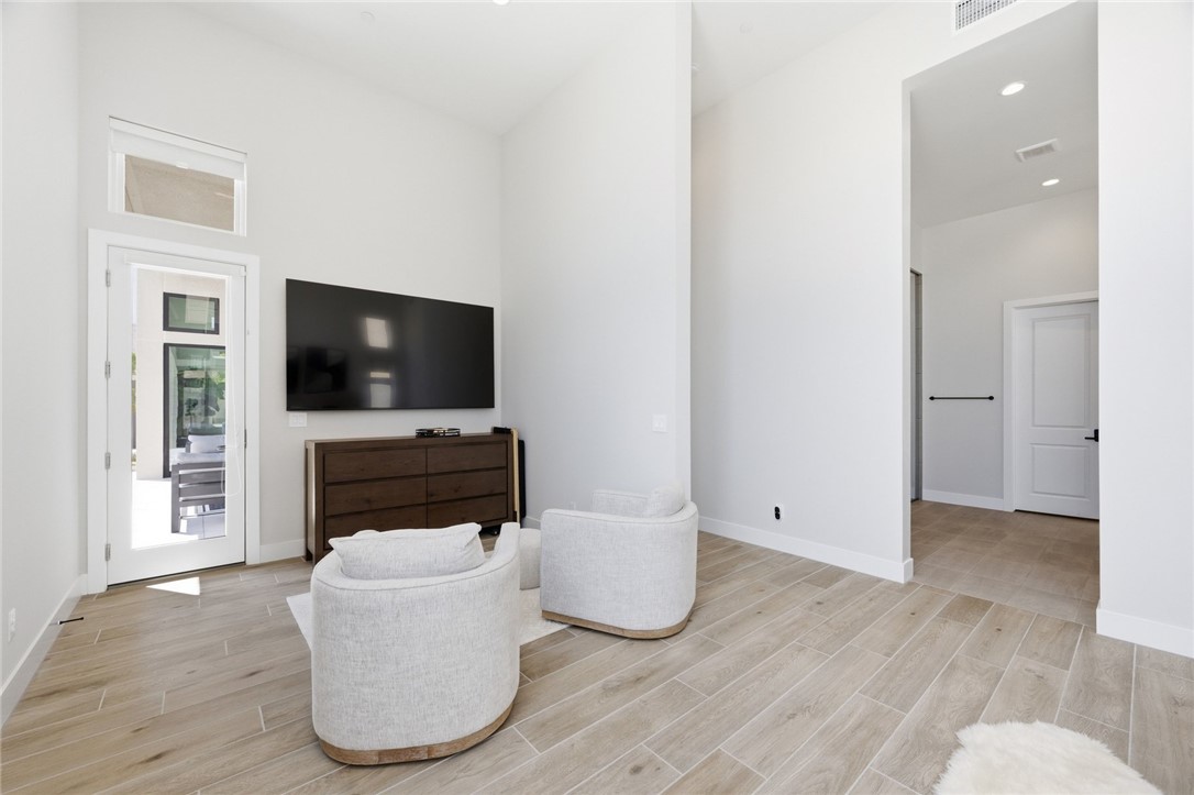 11233 Desert Heights Avenue Las Vegas NV 89135