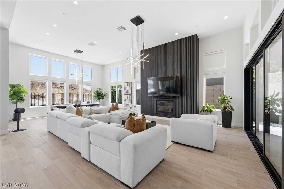 11233 Desert Heights Avenue Las Vegas NV 89135
