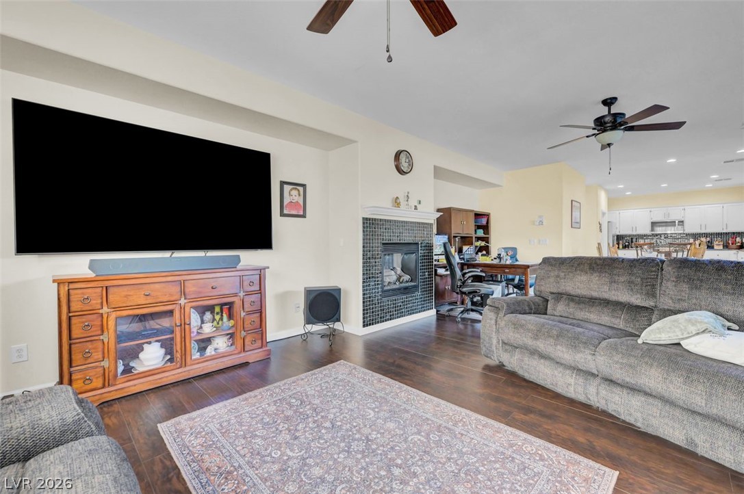 1808 Dragonfly Ranch Lane North Las Vegas NV 89081