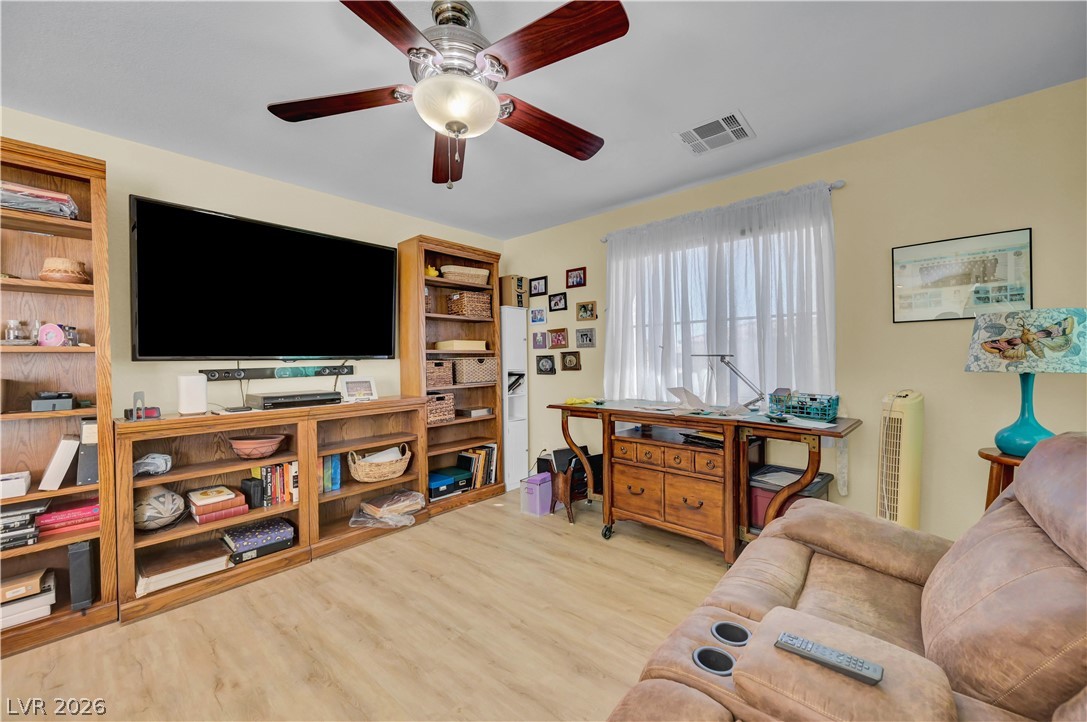 1808 Dragonfly Ranch Lane North Las Vegas NV 89081
