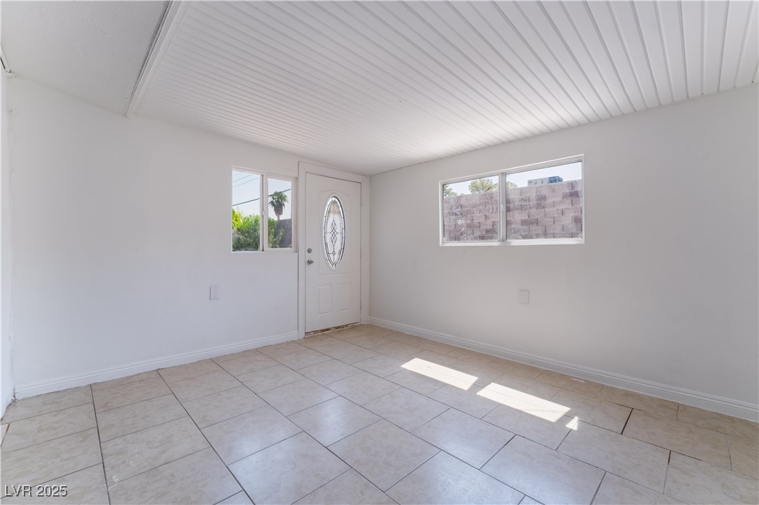 5317 Lytton Avenue Las Vegas NV 89146