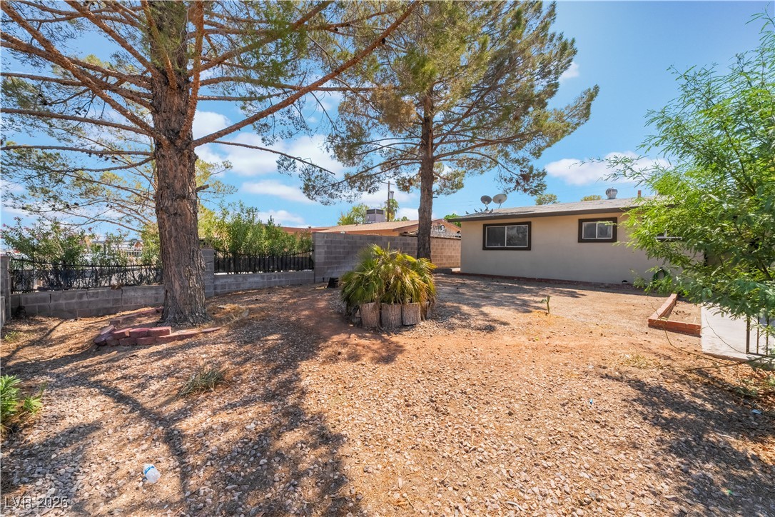 5317 Lytton Avenue Las Vegas NV 89146