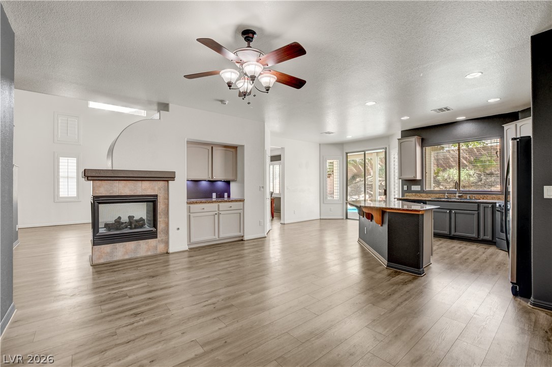 8517 Potters Clay Street Las Vegas NV 89143