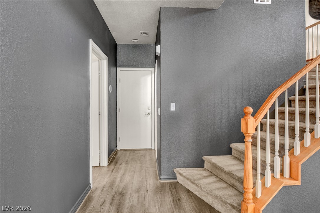 8517 Potters Clay Street Las Vegas NV 89143