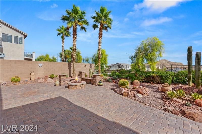 4224 Governors Hill Street Las Vegas NV 89129