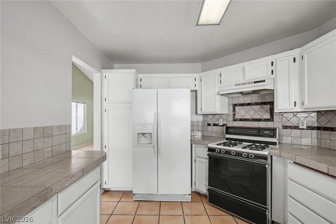 1950 Turtlerock Street Las Vegas NV 89142