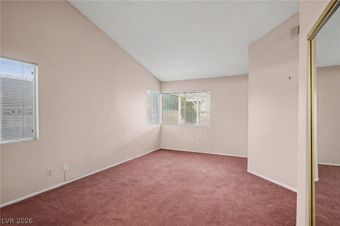 1950 Turtlerock Street Las Vegas NV 89142