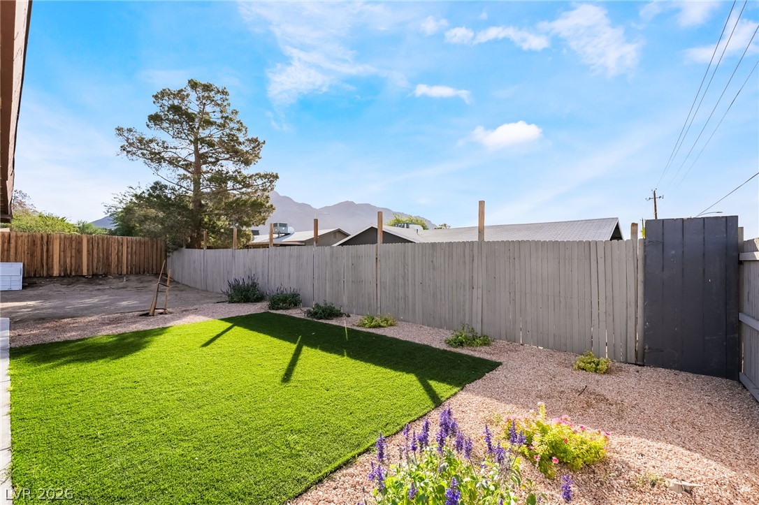 6721 Tiffollo Lane Las Vegas NV 89156