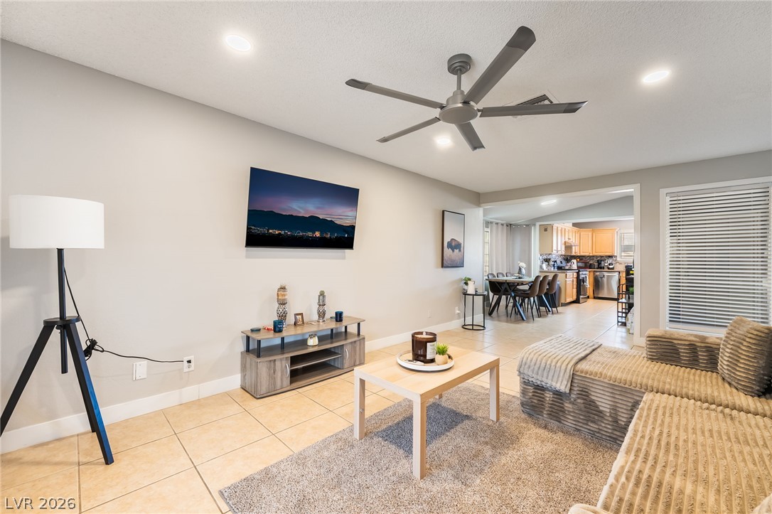 6721 Tiffollo Lane Las Vegas NV 89156