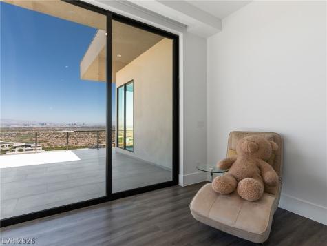 25 Rockstream Drive Henderson NV 89012