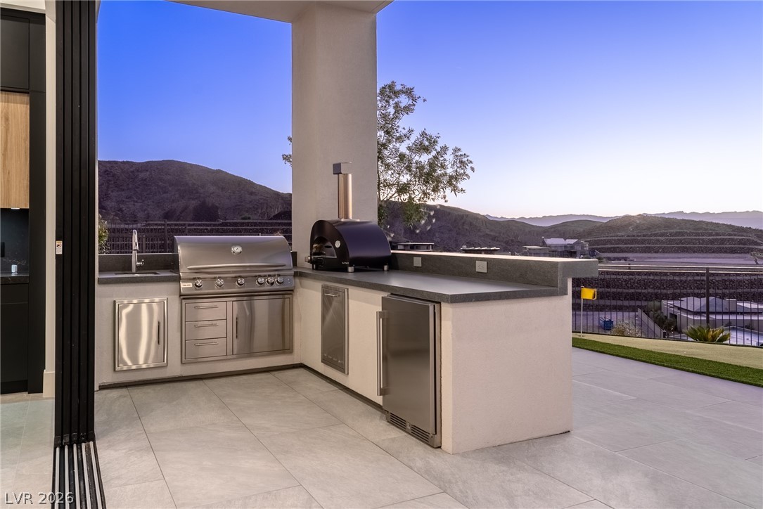 25 Rockstream Drive Henderson NV 89012