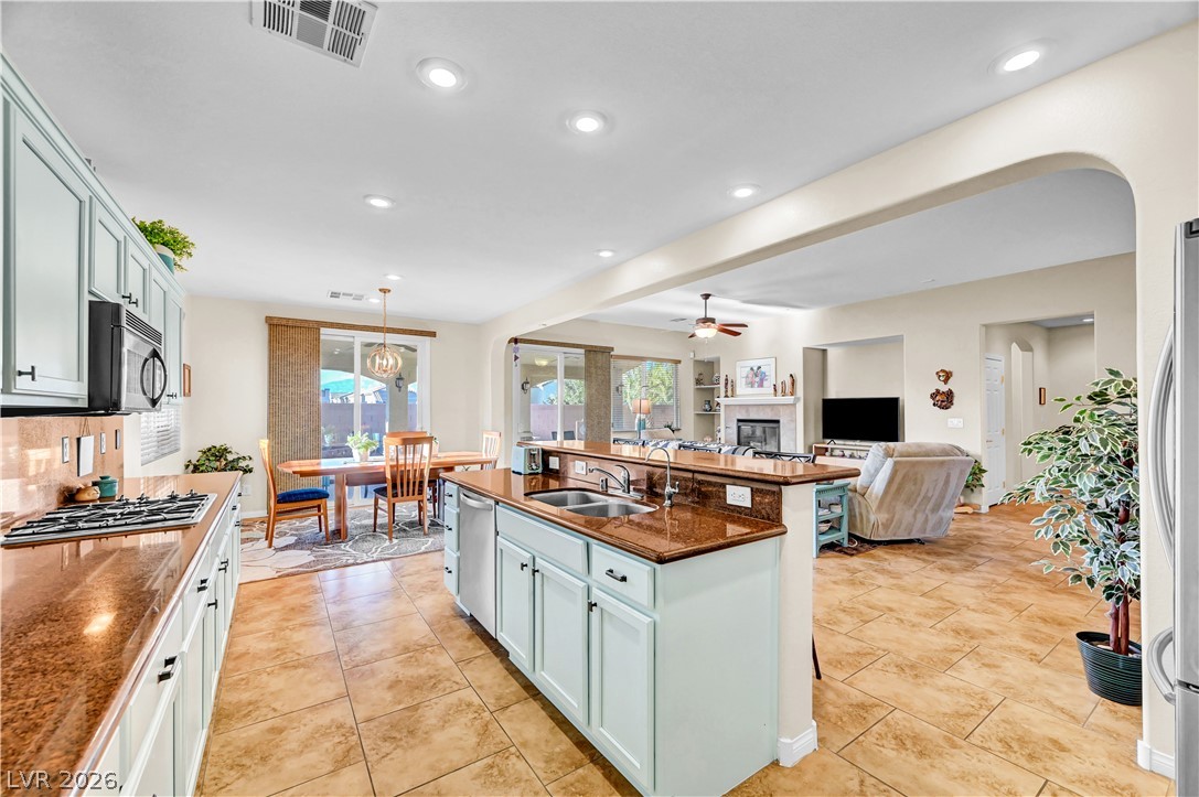 9928 Tradition Creek Avenue Las Vegas NV 89149