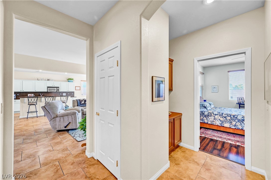 9928 Tradition Creek Avenue Las Vegas NV 89149