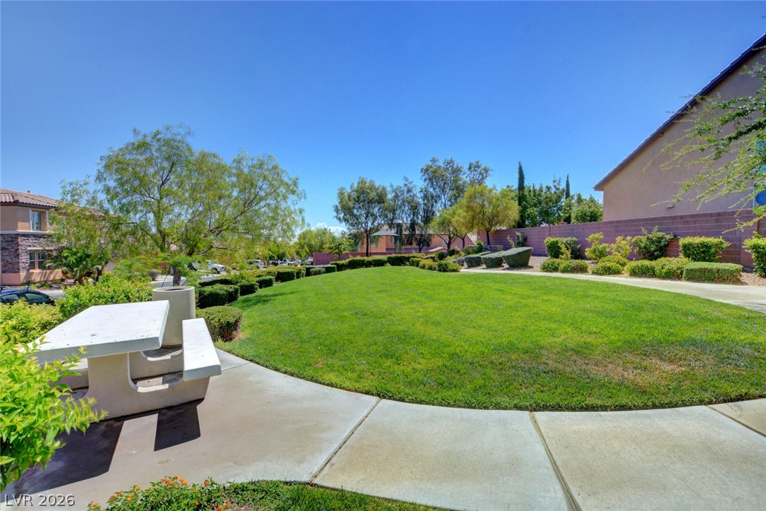 9928 Tradition Creek Avenue Las Vegas NV 89149