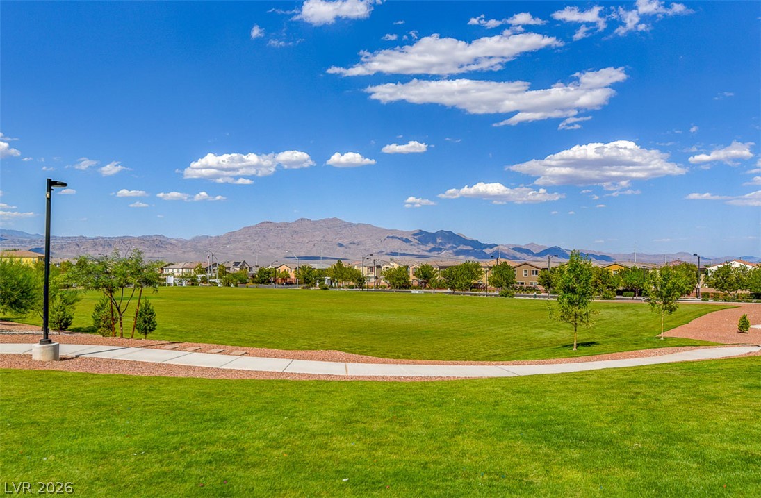 9928 Tradition Creek Avenue Las Vegas NV 89149