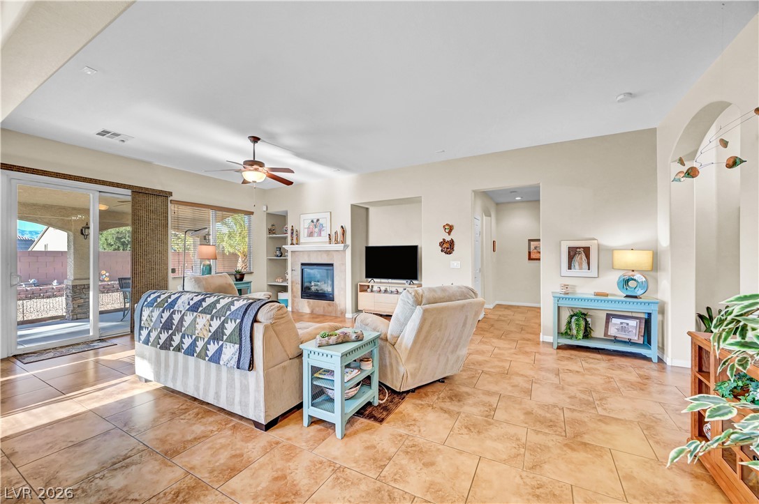 9928 Tradition Creek Avenue Las Vegas NV 89149