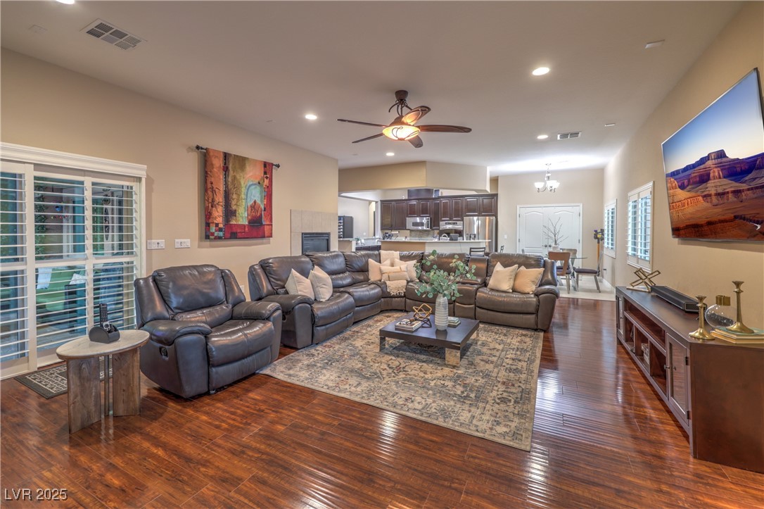 7311 Velvet Sky Street Las Vegas NV 89131