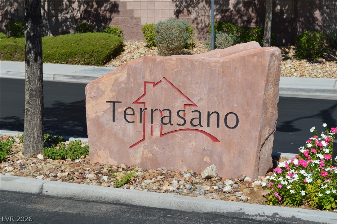 7638 Lani Dawn Street Las Vegas NV 89149
