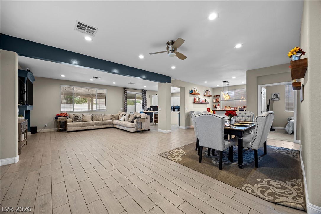 9797 Vista Crest Avenue Las Vegas NV 89148