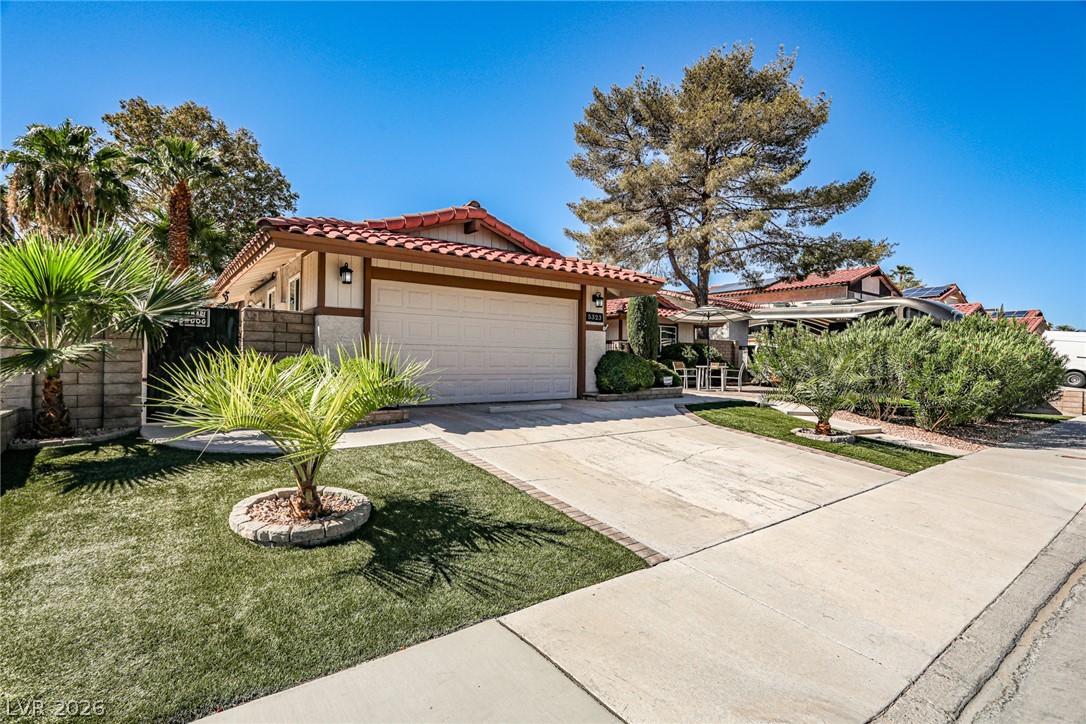 5323 Holbrook Drive Las Vegas NV 89103