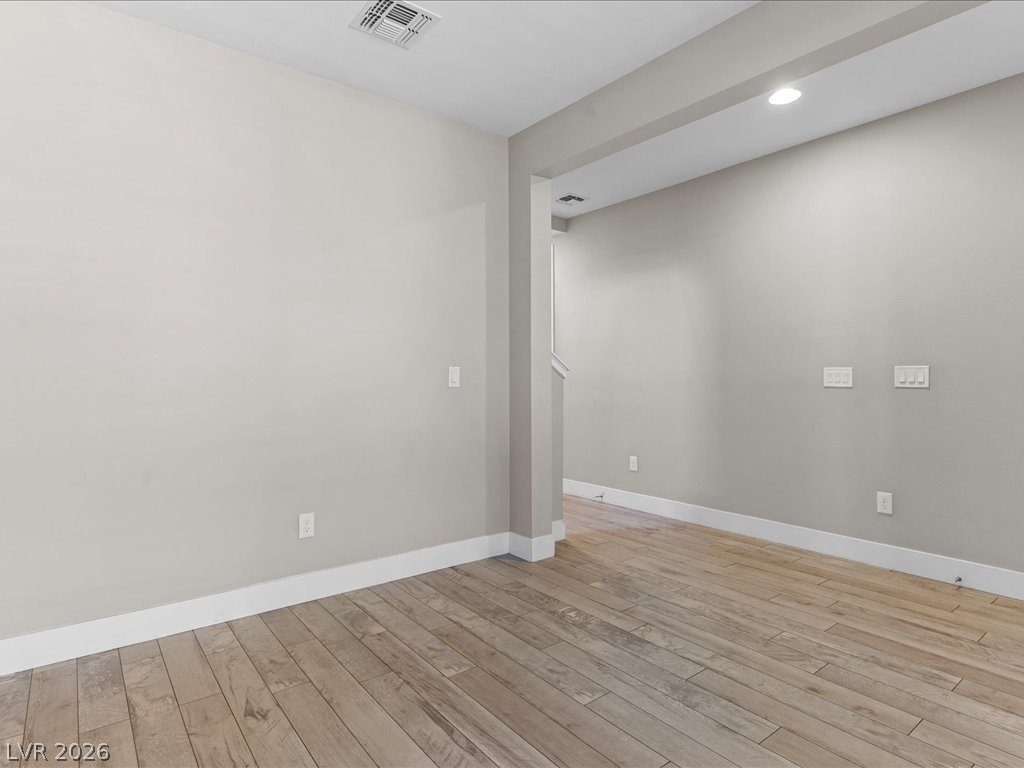 6008 Andezano Drive Las Vegas NV 89135