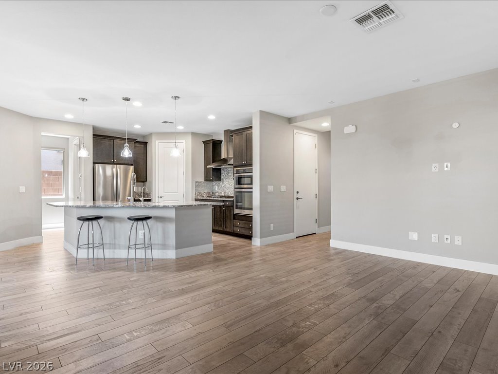 6008 Andezano Drive Las Vegas NV 89135