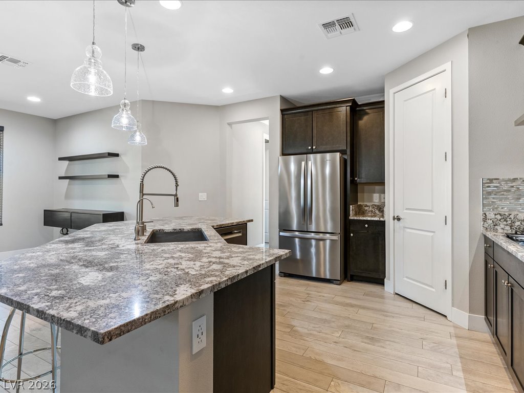 6008 Andezano Drive Las Vegas NV 89135