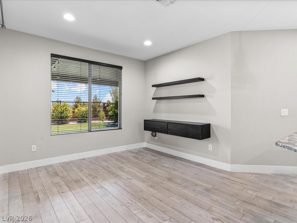 6008 Andezano Drive Las Vegas NV 89135