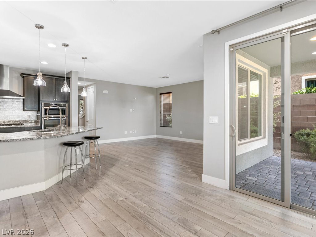 6008 Andezano Drive Las Vegas NV 89135