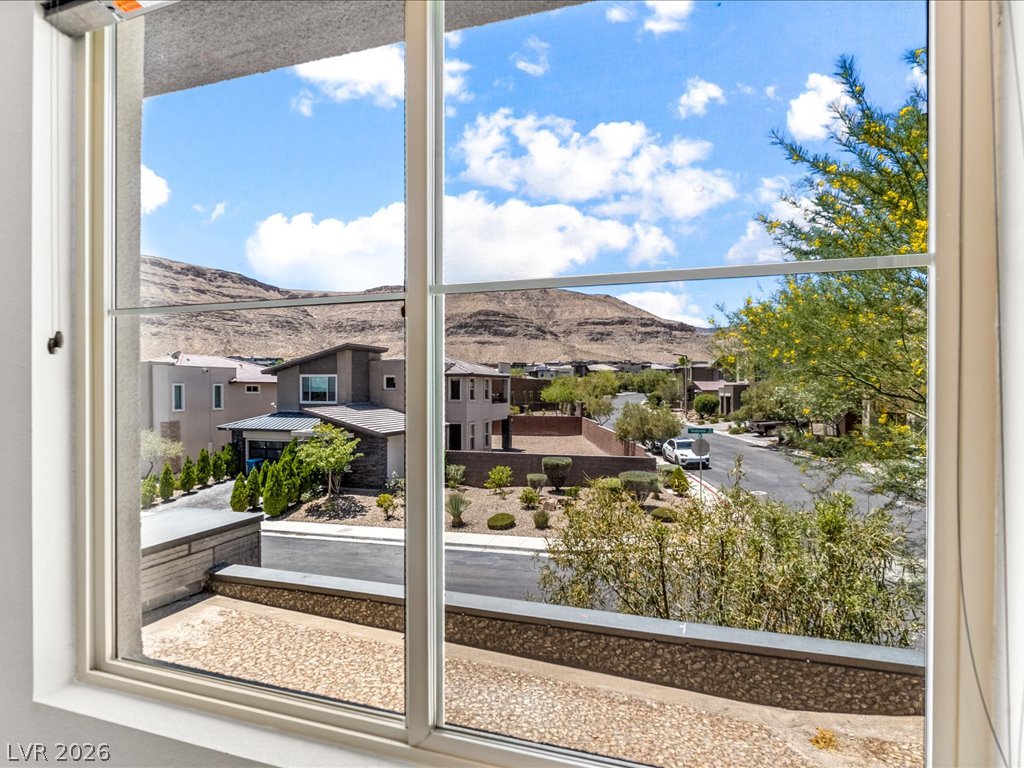 6008 Andezano Drive Las Vegas NV 89135