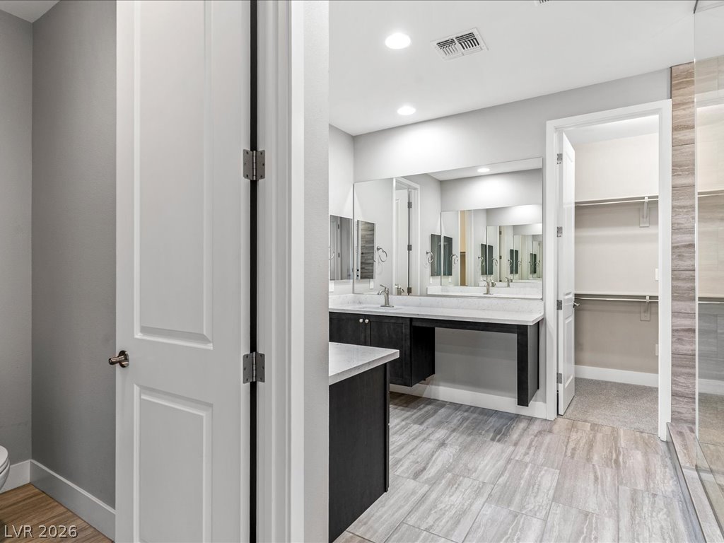 6008 Andezano Drive Las Vegas NV 89135