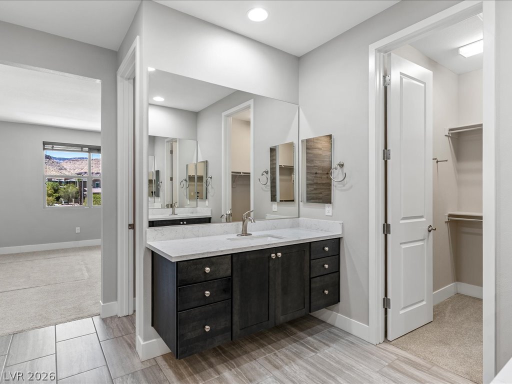 6008 Andezano Drive Las Vegas NV 89135