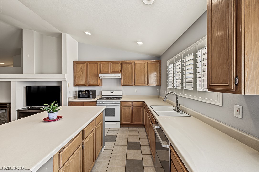 629 Lava Beds Way North Las Vegas NV 89084
